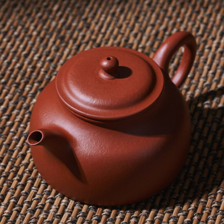 【懷隱】--大氣、端莊，著力表達紫砂大蘊的氣度