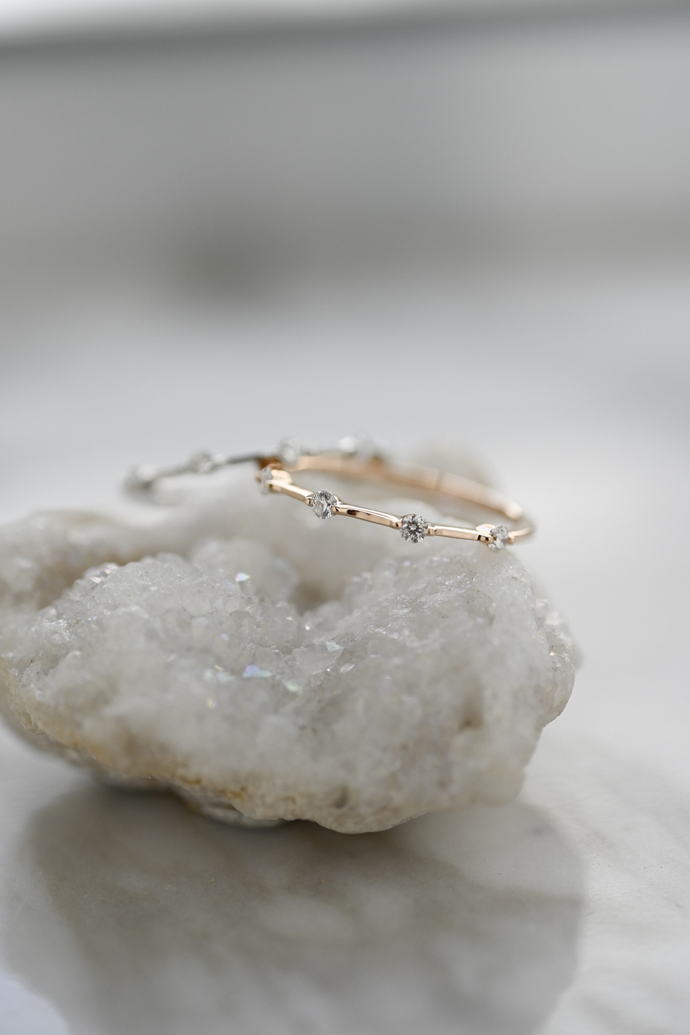 18K Poca Thin Diamond Ring