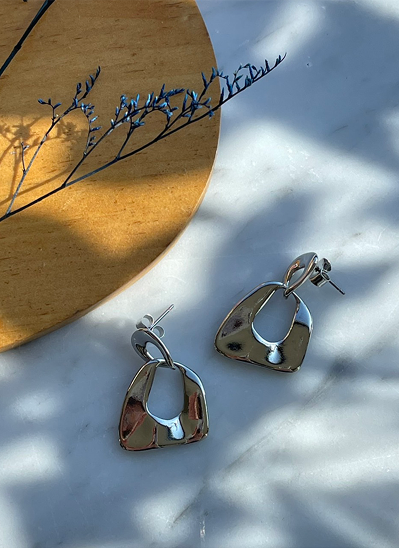 [現貨]《現正分手中》不規則粗鍊耳環