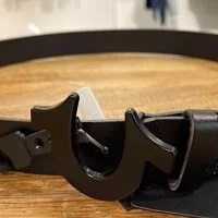 [S] TRUE RELIGION HORSESHOE BUCKLE BELT, BLACK, TRMBUK001-BLACK (STR64)