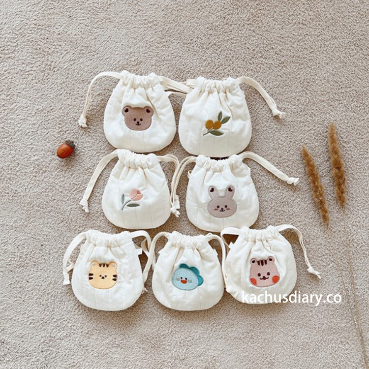 little bear drawstring pocket