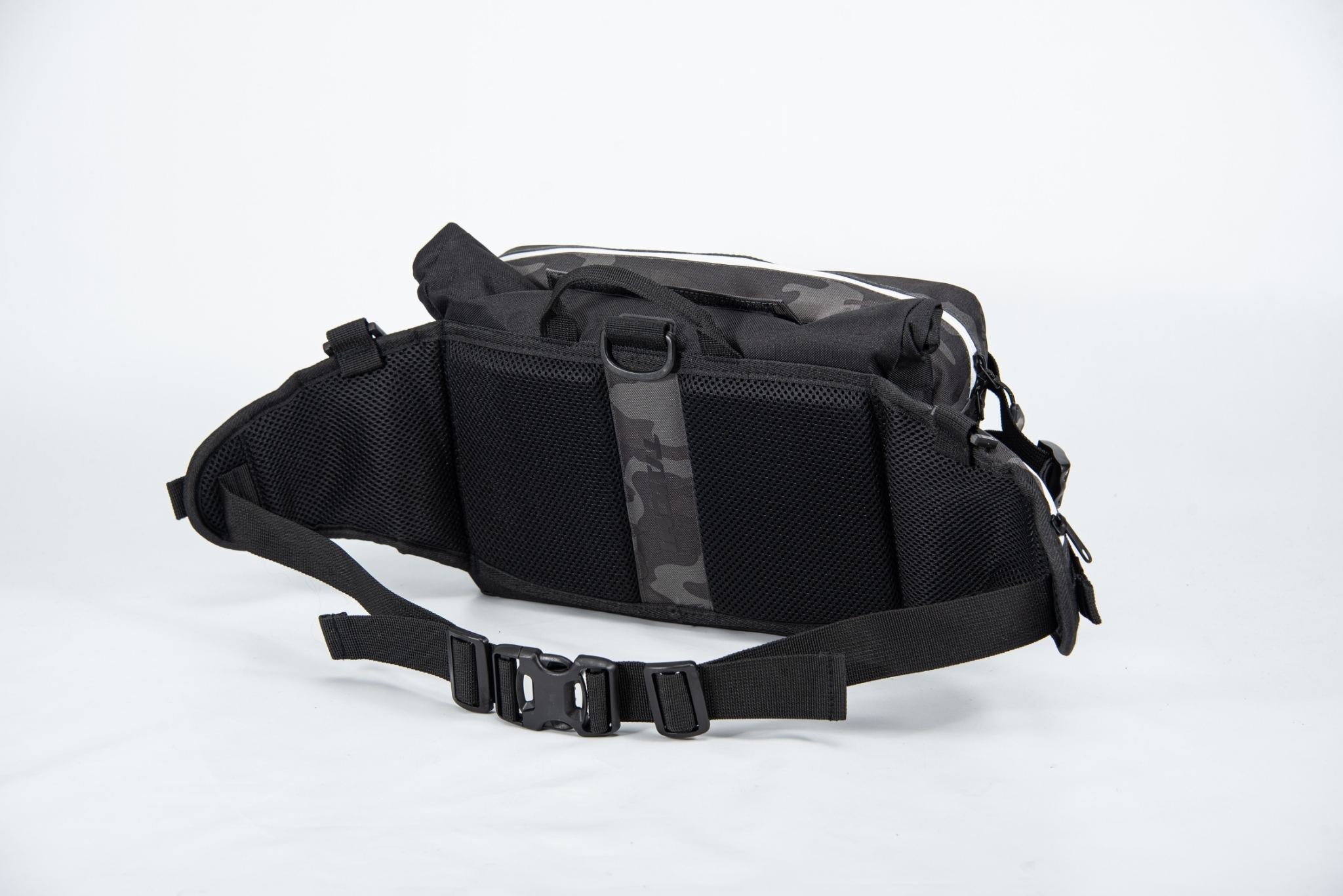 TAICHI RSB287 WP HIP BAG 腰包 迷彩