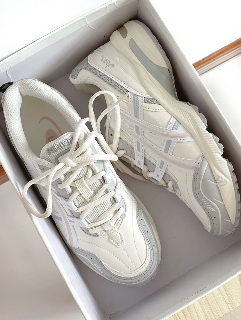 Asics Gel-1090 奶油色