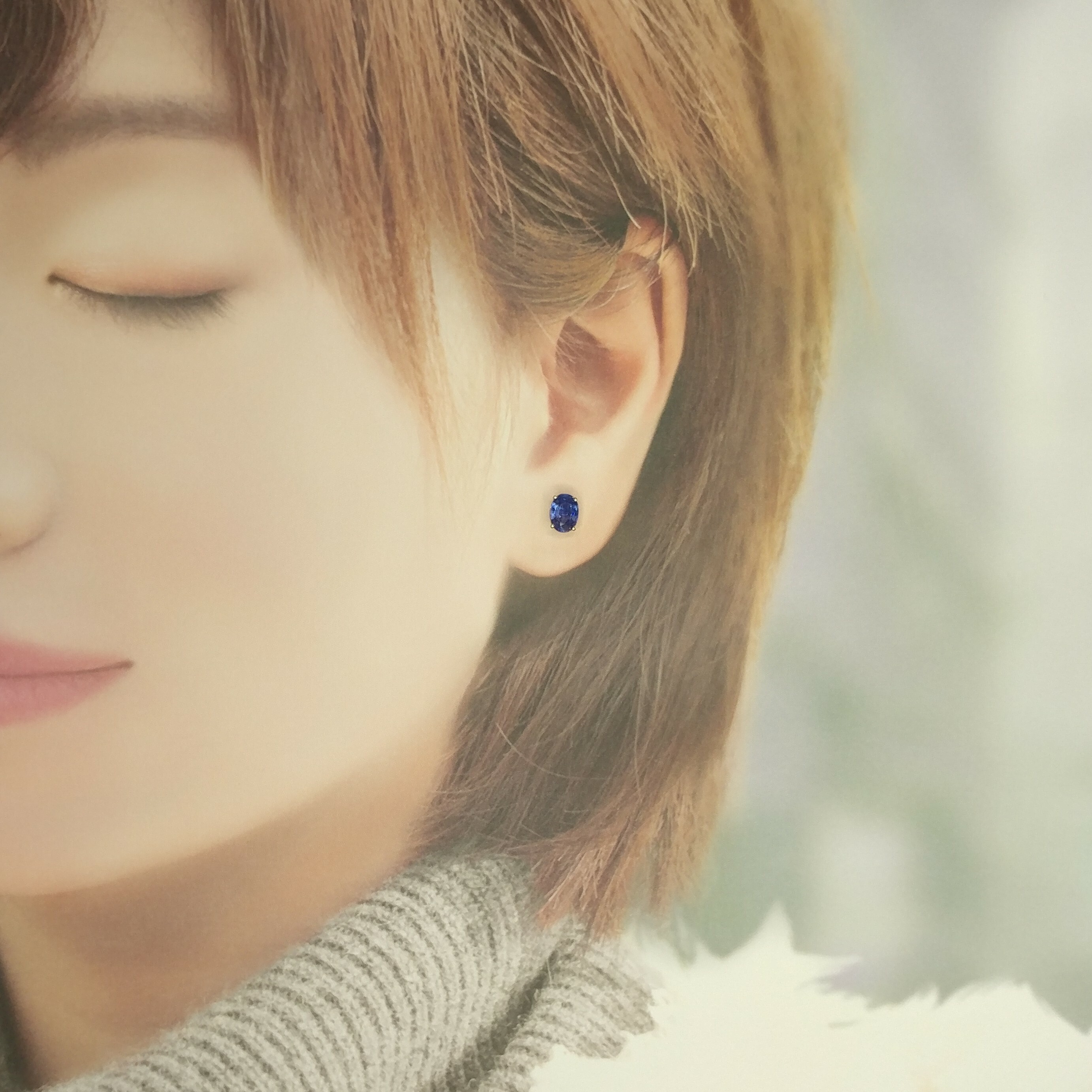 全新18K白金【主石2卡50份藍寶石】耳環