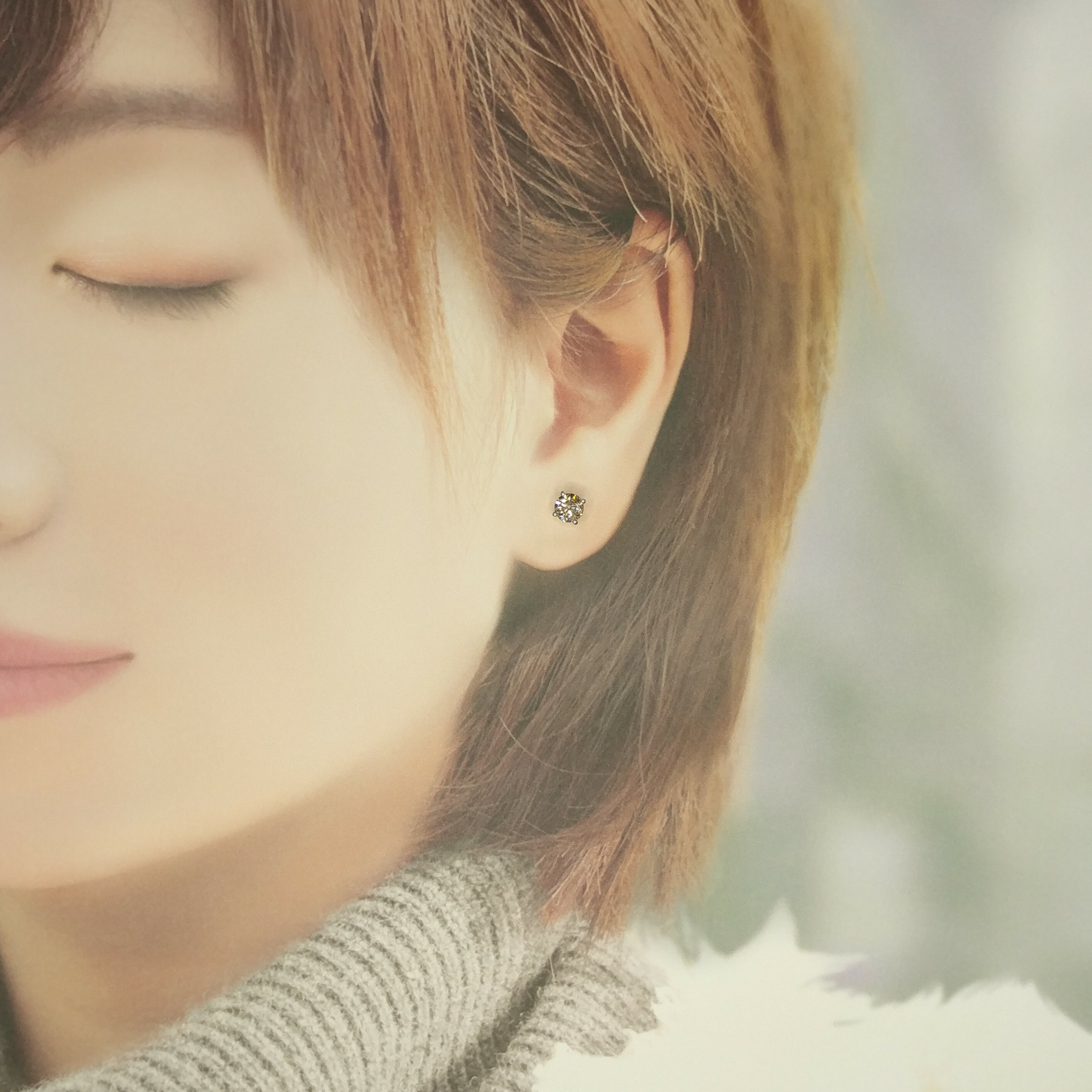 全新18K白金【主石1卡17份鑽石】耳環