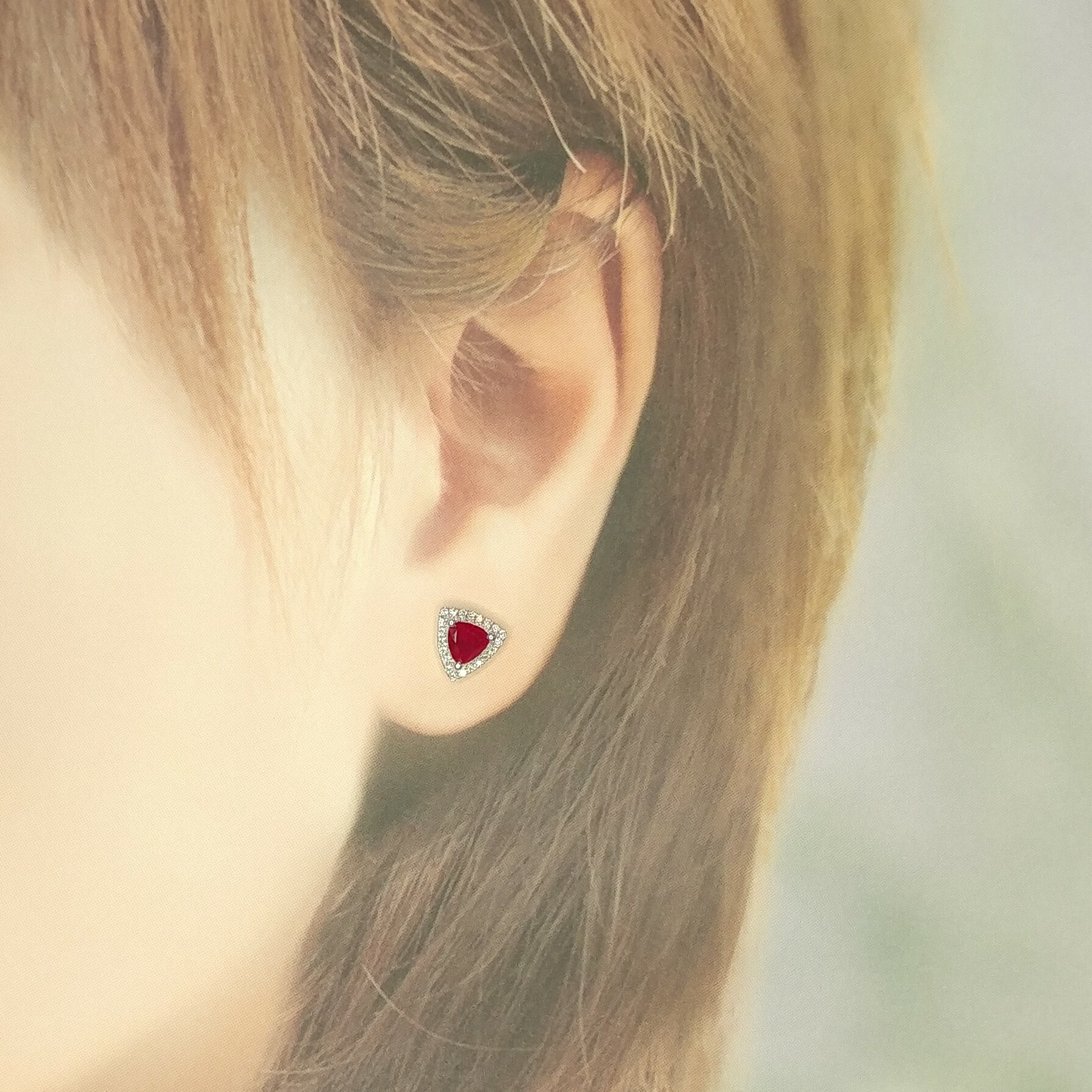 18K White Gold 1.01ct Diamond Earrings