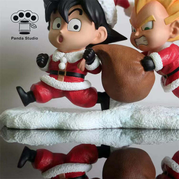 Christmas Santa Goku and Vegeta GK Figure/Statue