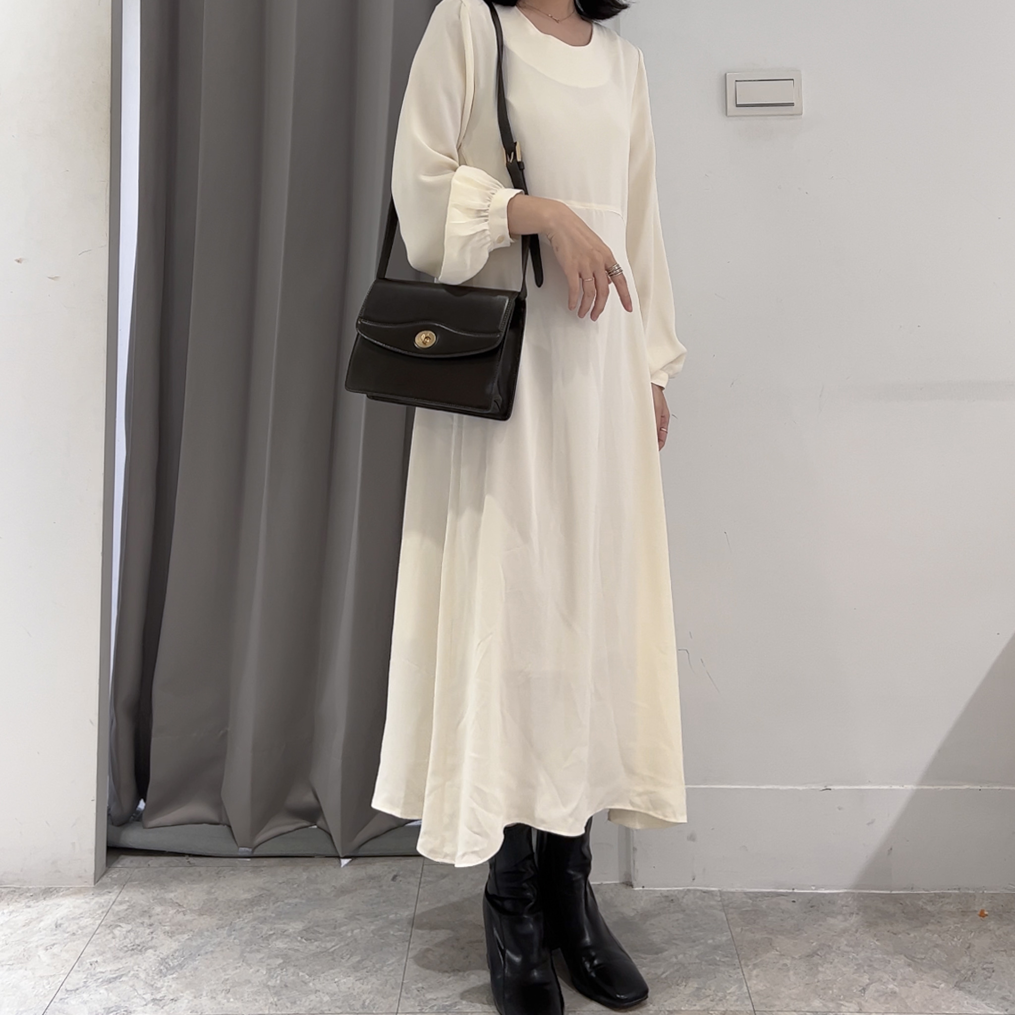 氣質小姊姊滑料雪紡洋(白)