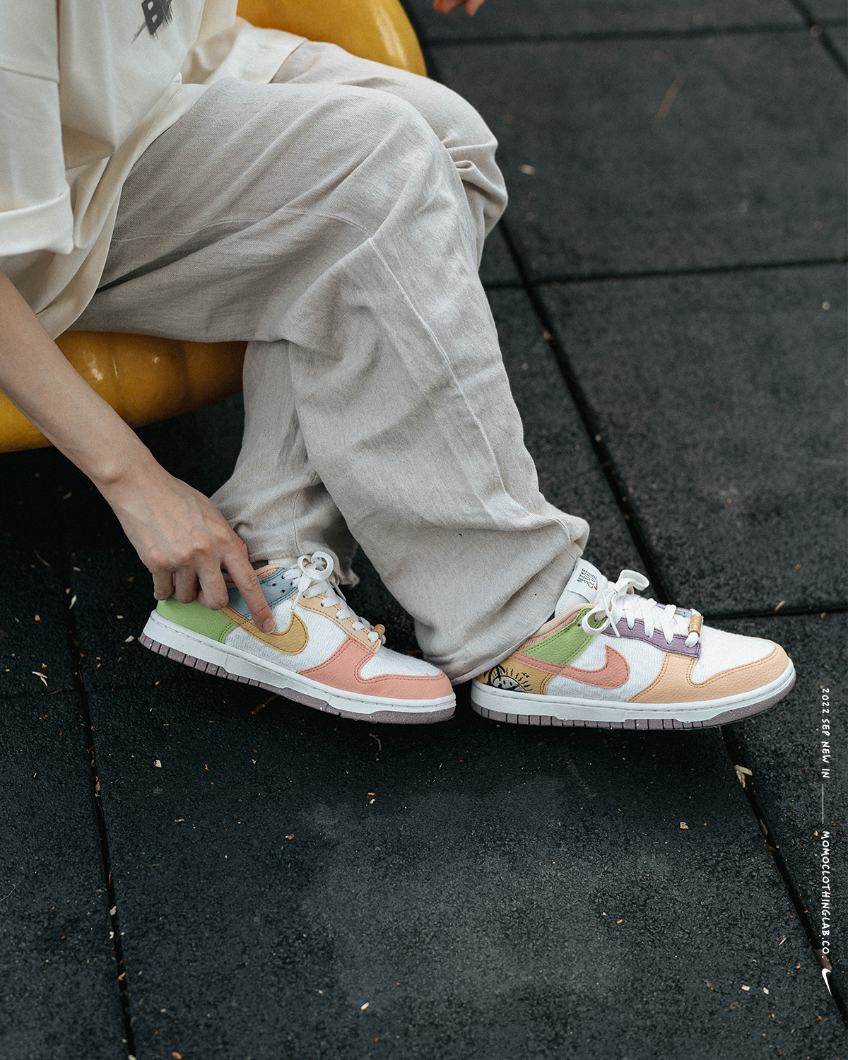 Nike Dunk Low - Nike Sun Club 女款DQ0265-100