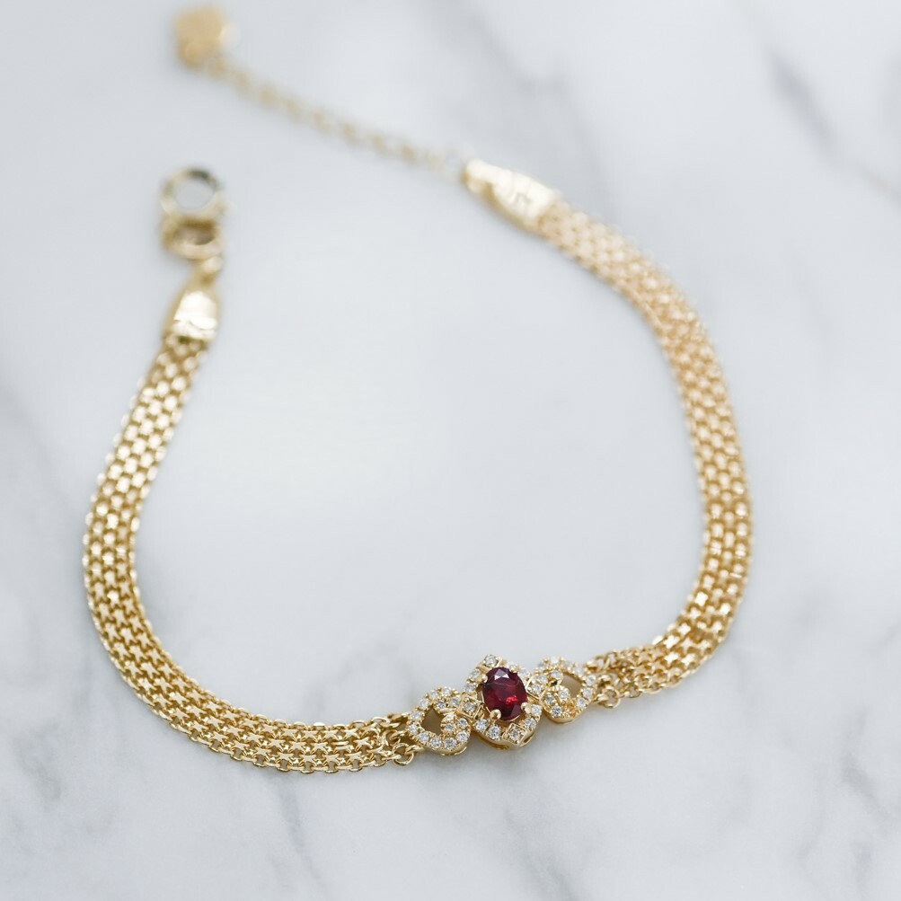 18K Royal Dinastía Ruby Diamond Tank Bracelet