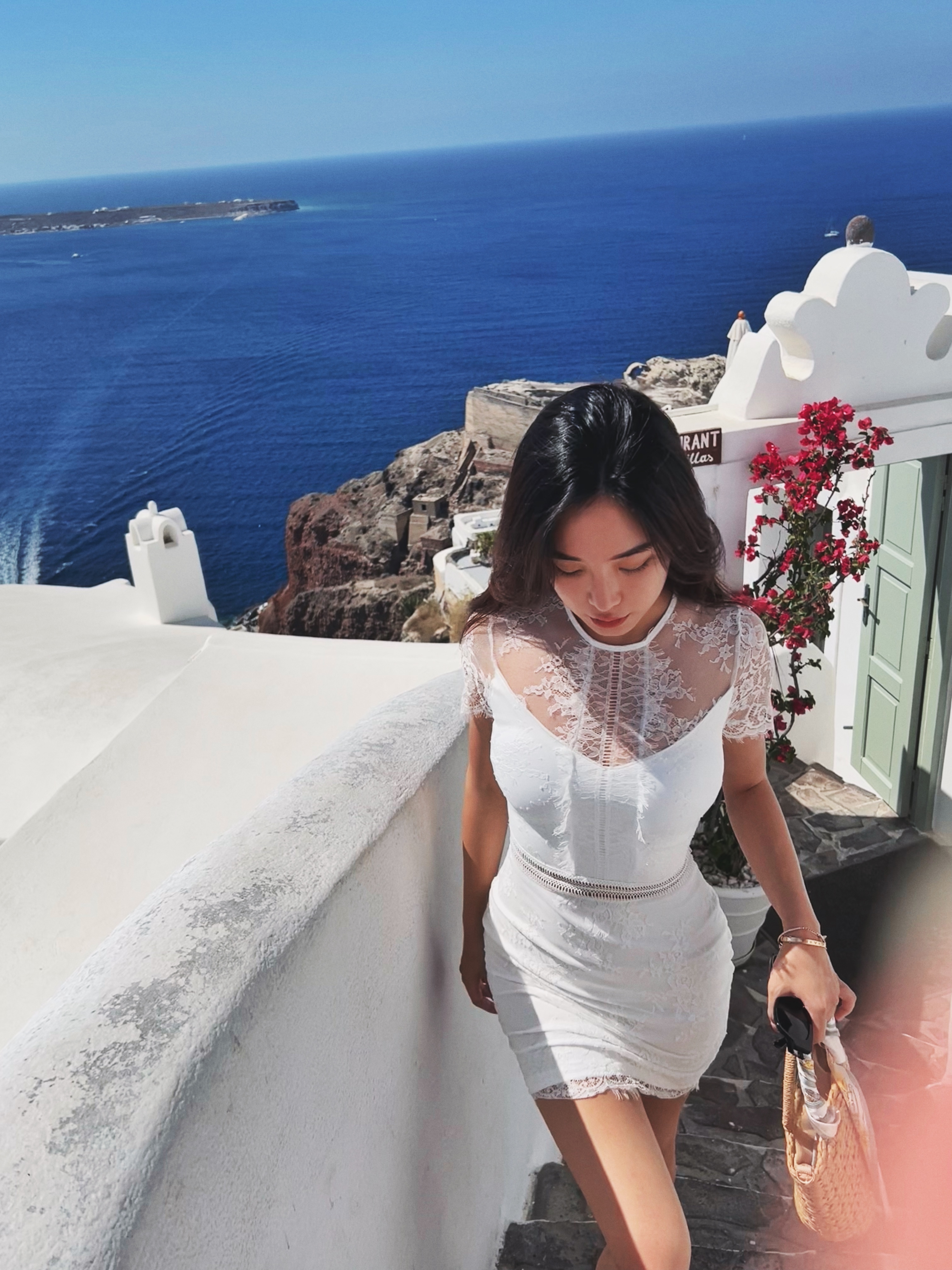 Romance 羅曼史 透膚蕾絲短袖洋裝