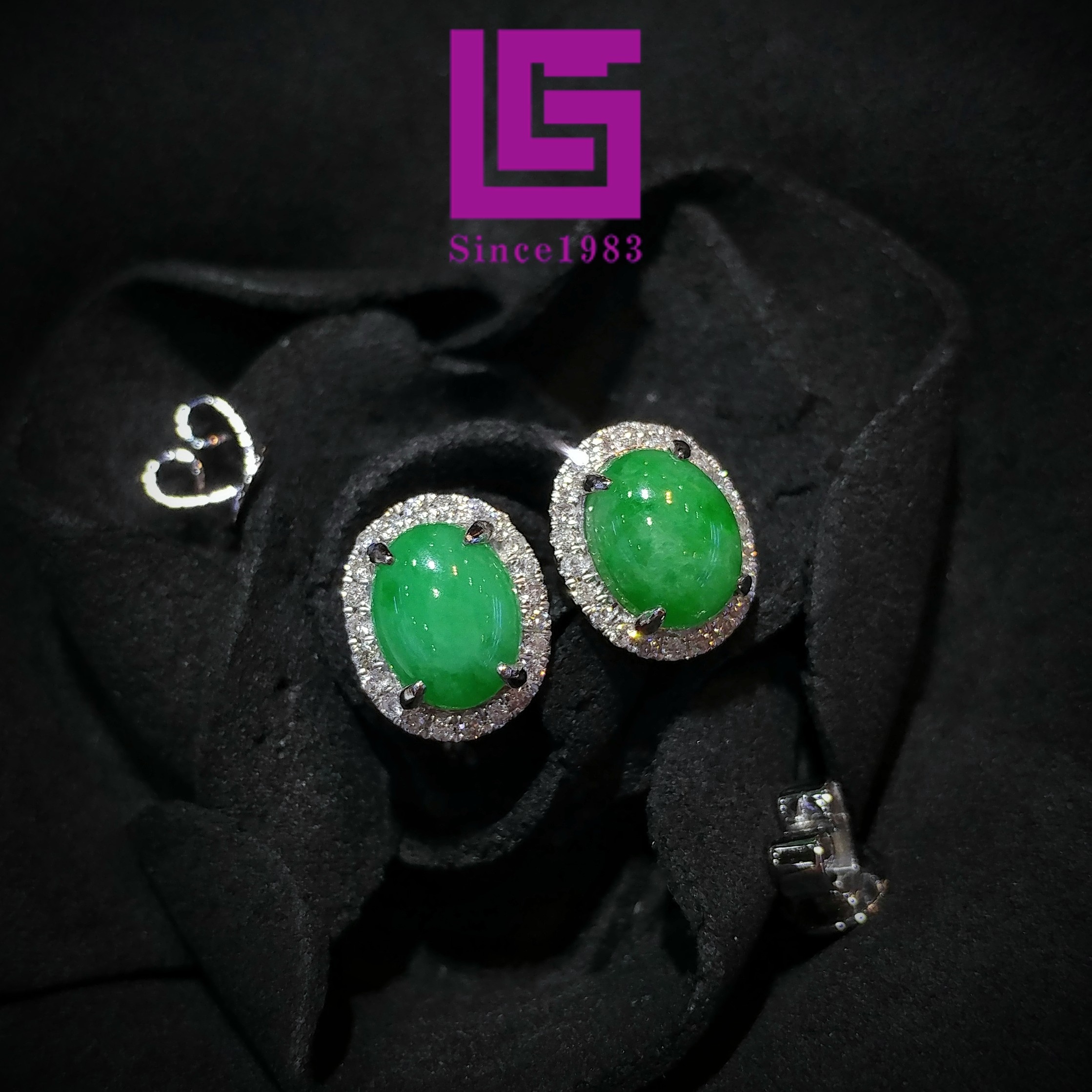 18K White Gold 0.16ct Diamond and Jade Earrings