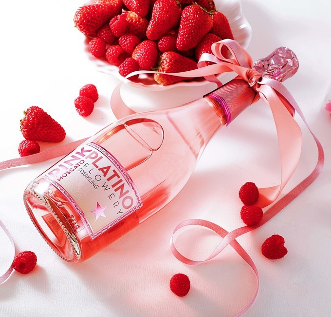 魔粉麝香葡萄微甜氣泡酒