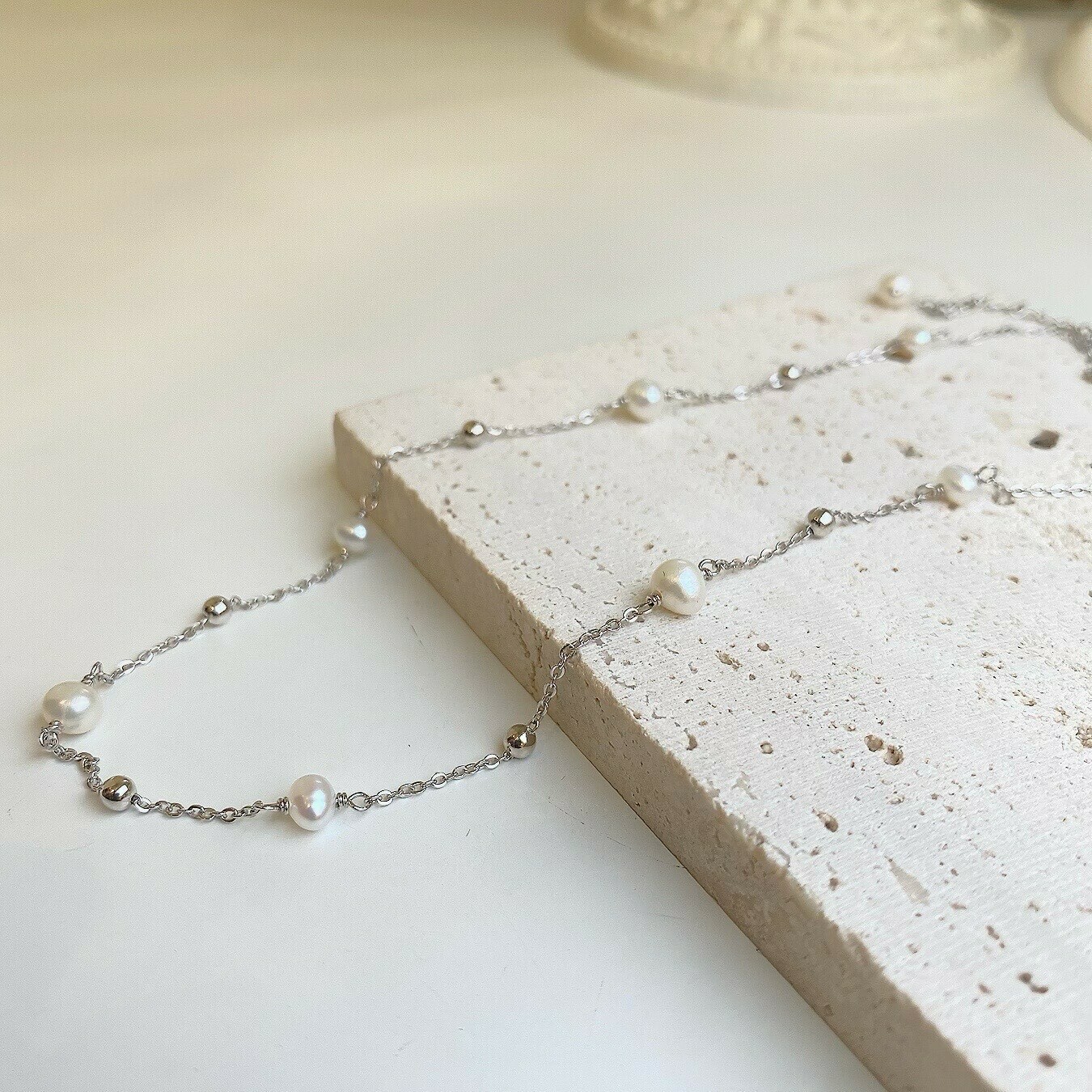 珊瑚遺珠．珍珠純銀鎖骨鏈