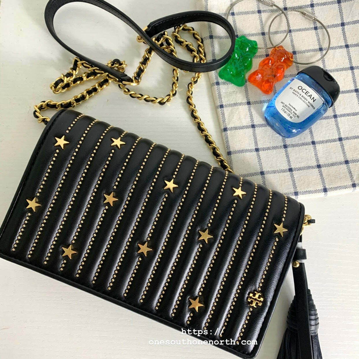 香港現貨Tory Burch Star Stud Flat Wallet Crossbody