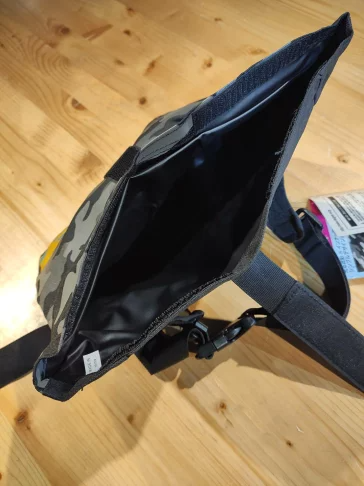 DEGNER NB-121 防水 反光 捲式開口 腰包 2.6L 日本京都 NB121 迷彩黑