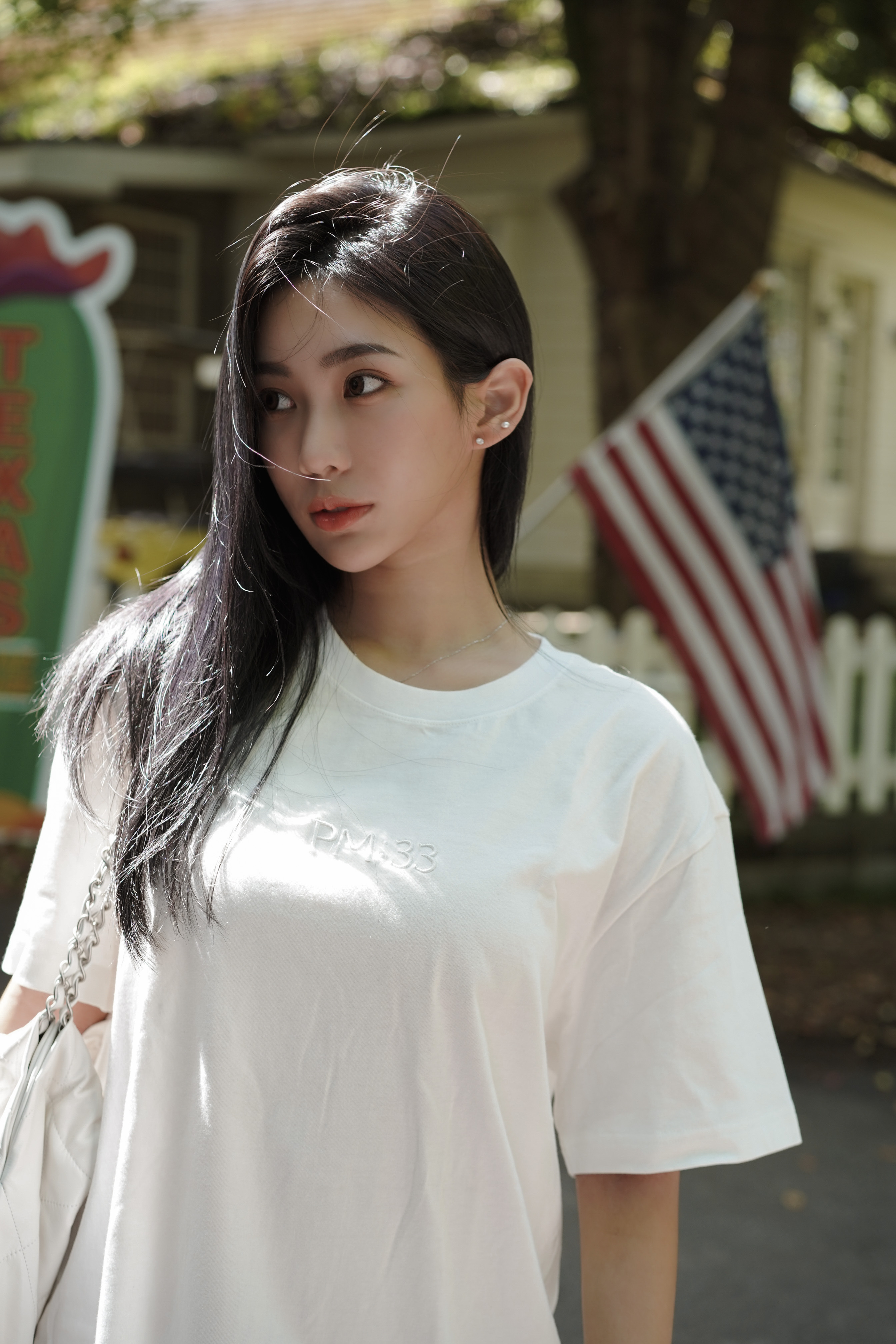 品牌刺繡Ｔshirt