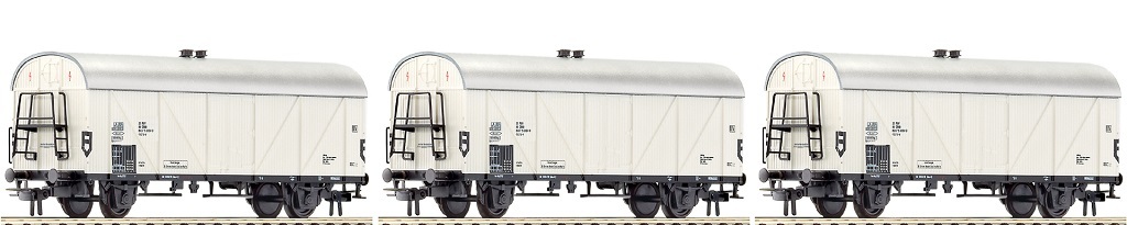 Roco 66114 HO 3-part set of two-axle refrigerator cars of the Austrian Federal Railways (ÖBB)