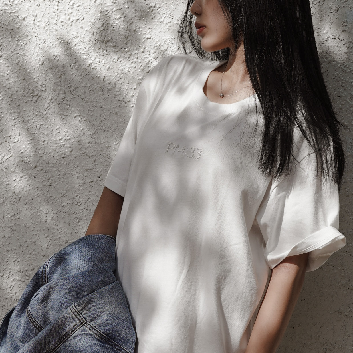 品牌刺繡Ｔshirt