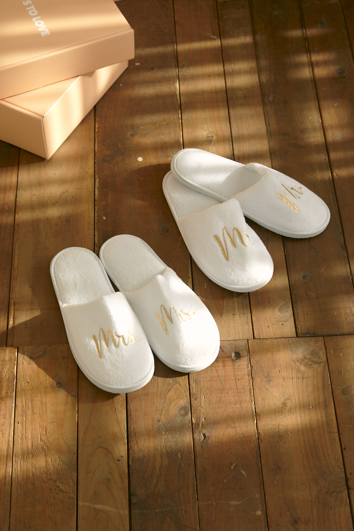 婚禮拖鞋【可客製化/婚禮禮物/室內拖鞋】－Heres to Love