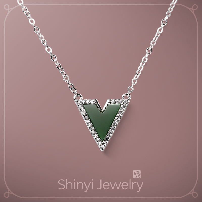 精品V形天然碧玉925銀套鍊