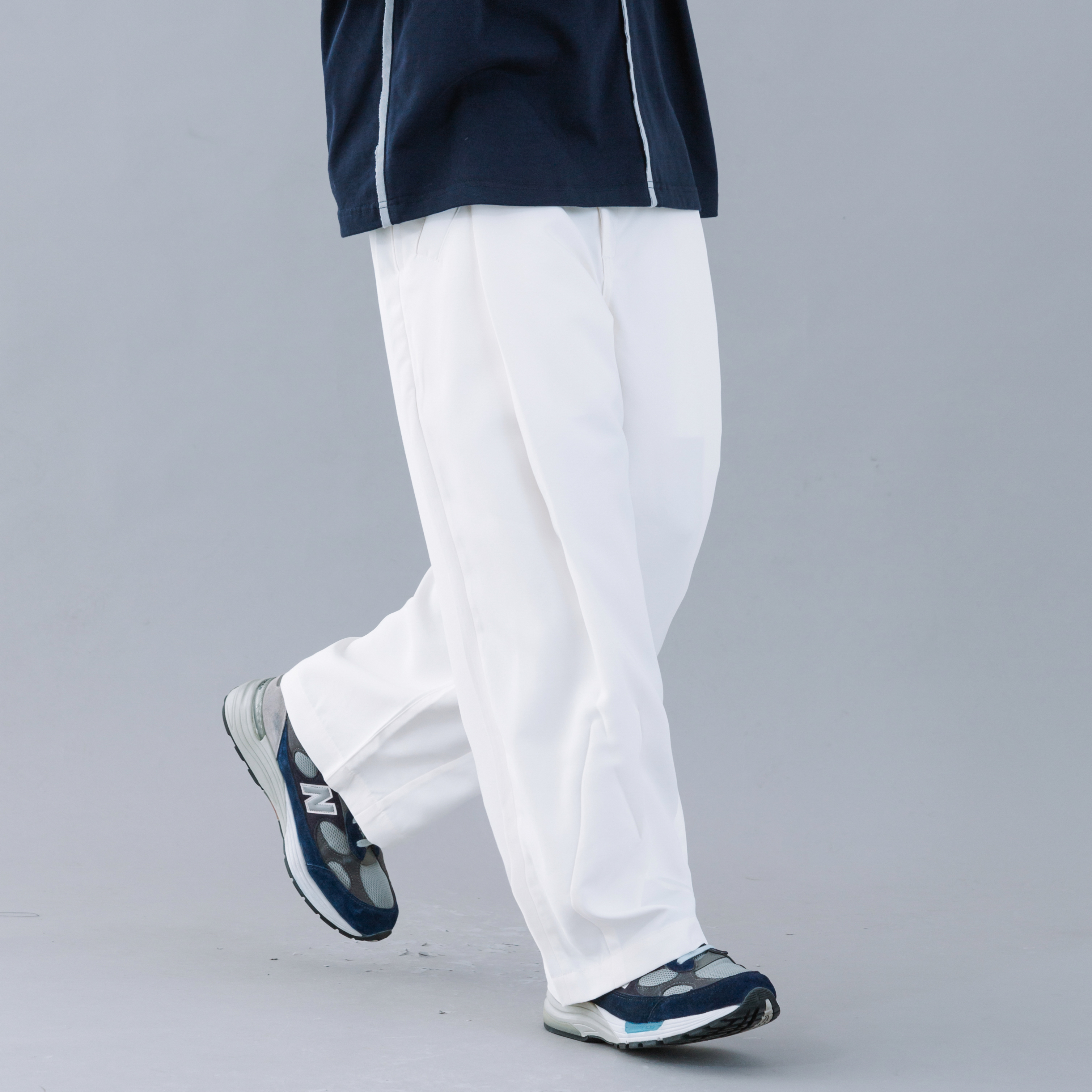 TIGHTBOOTH - Legere Baggy Slacks - White