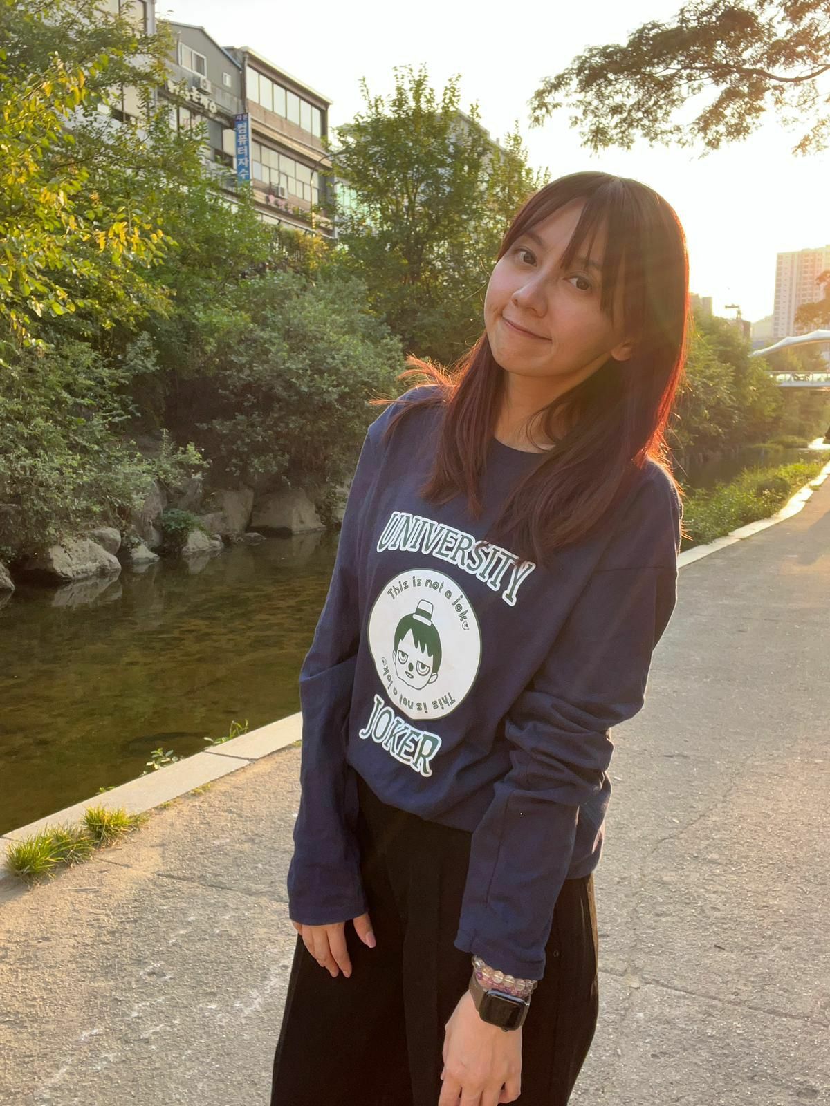 現貨 自家品牌 This is not a joke [university joke] 長袖TEE