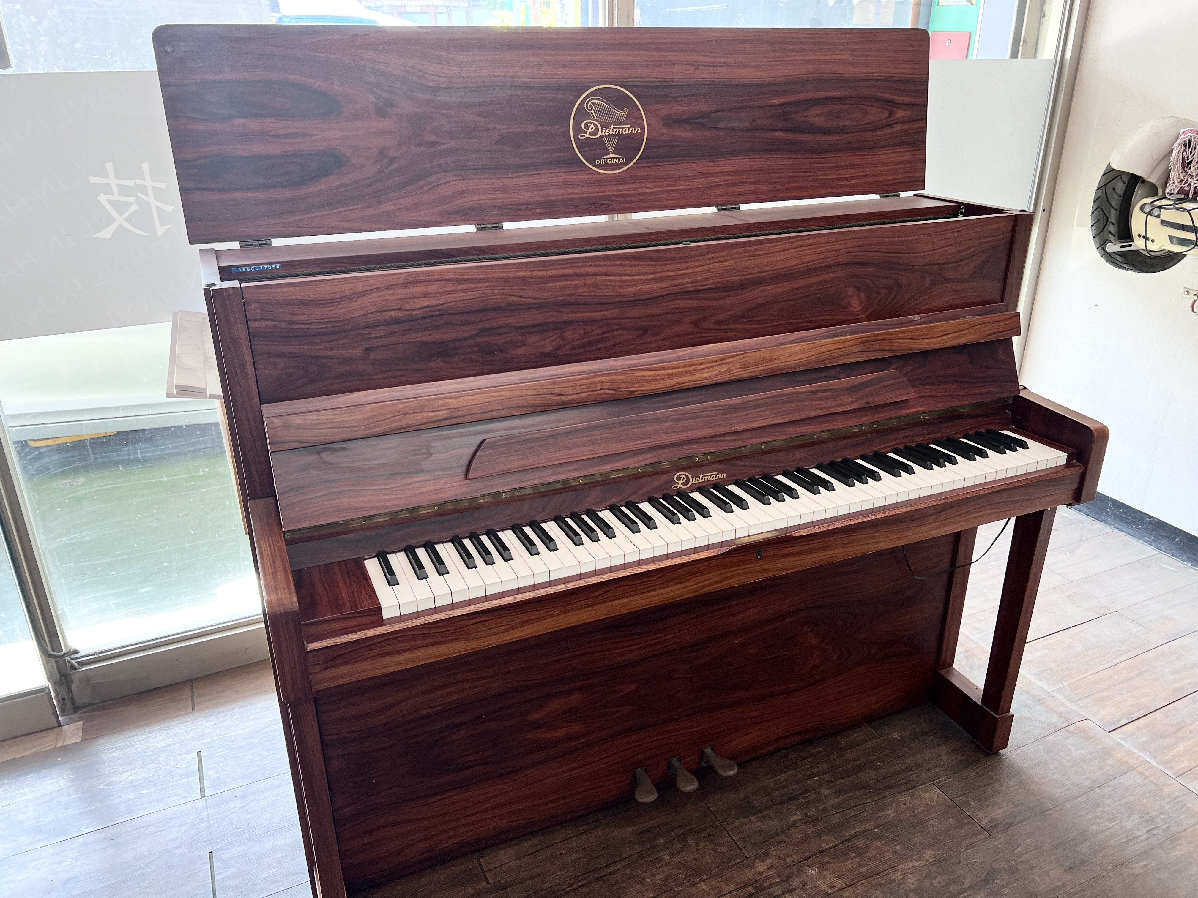 （已售出）宜蘭陳先生訂購 德國品牌Dietmann 原木鋼琴 中古鋼琴 二手鋼琴 漢麟樂器鋼琴店