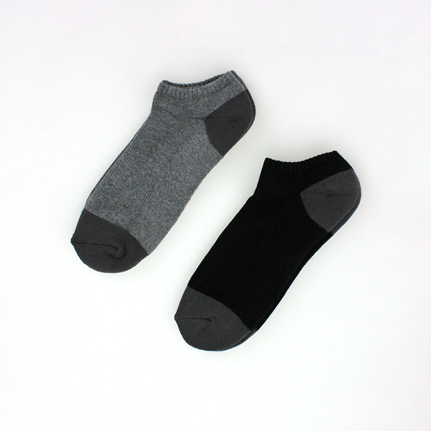 B.V.D。防霉。抑菌。消臭。男生。船襪B517