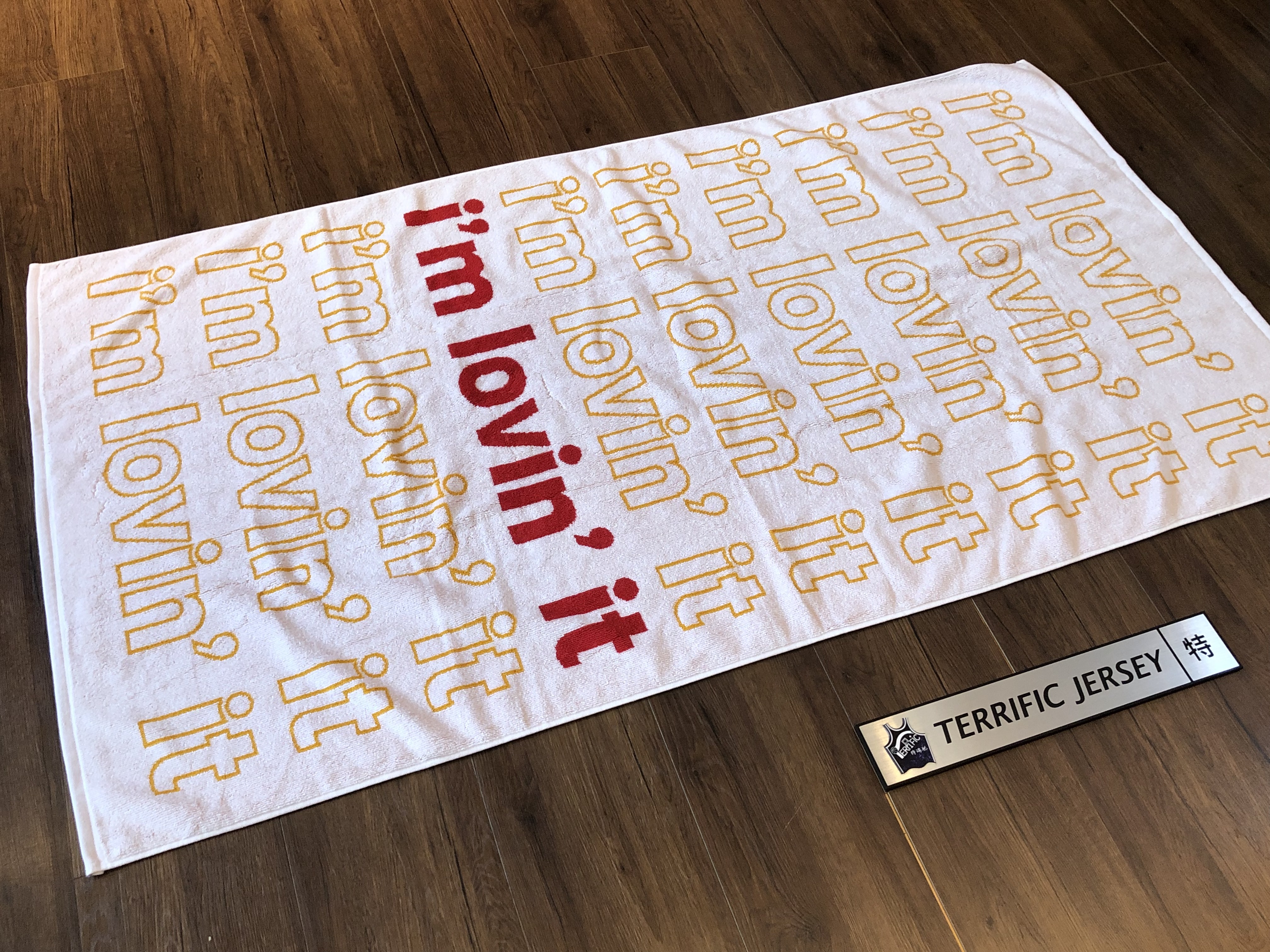 官方毛巾 McDonald's 麥當勞慈善義賣 大毛巾 官方授權 高磅數 Towel 全新