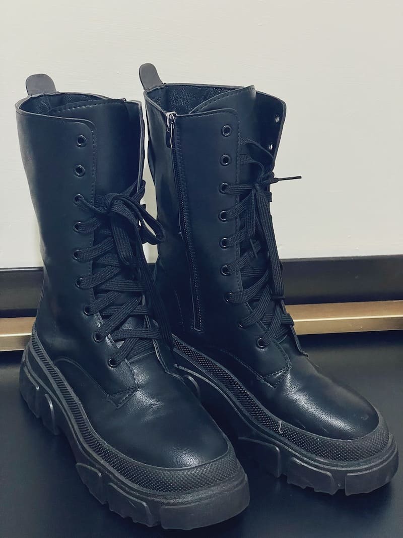 皮感厚底中筒軍靴