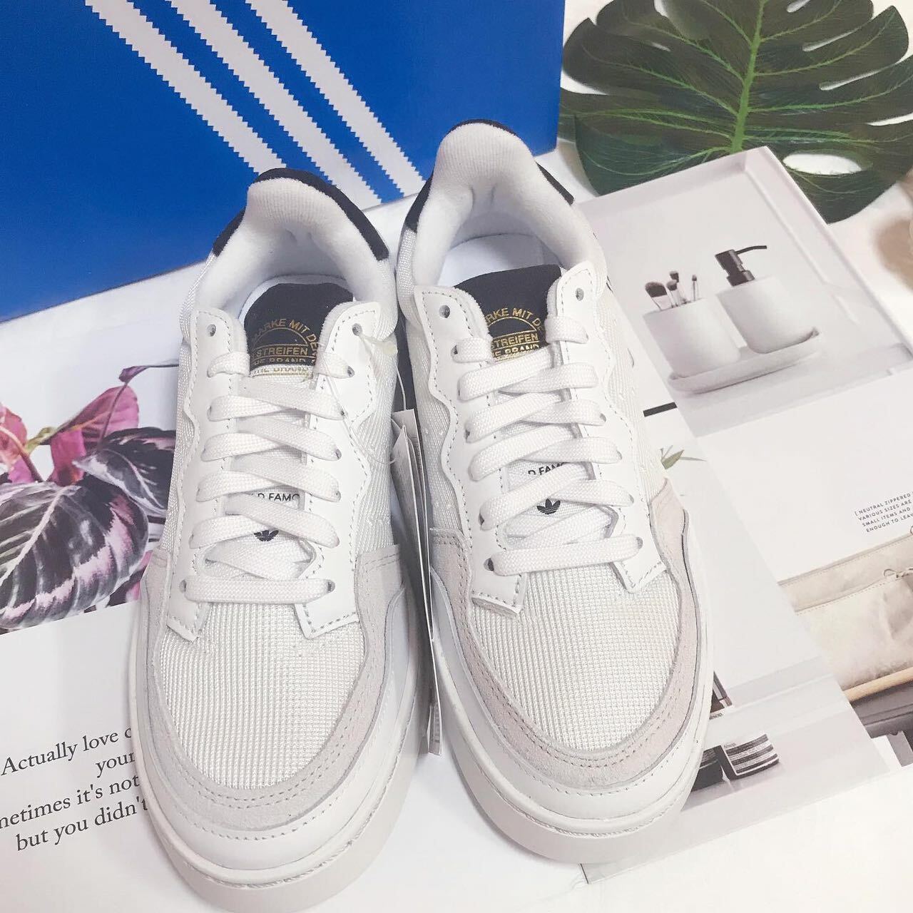 (SIZE 37) ADIDAS ORIGINAL SUPERCOURT TRAINERS