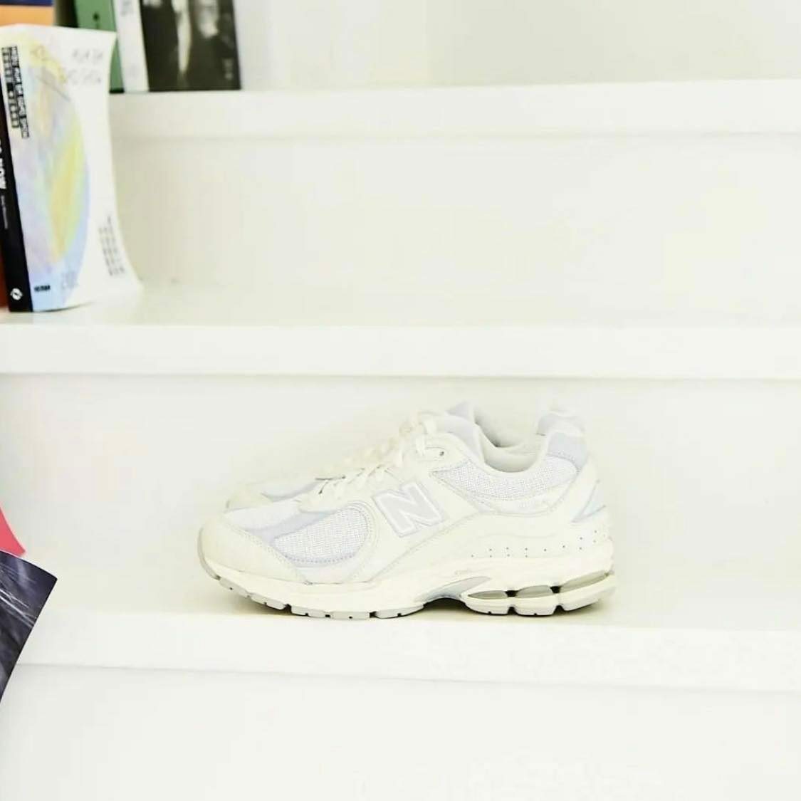 預訂｜IU著用款 ♡ NEW BALANCE 2002R 鮮奶白