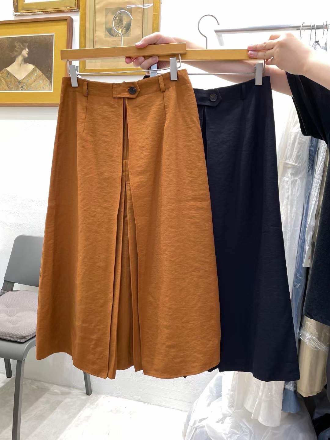 OCTSK232 人造絲半截A長裙