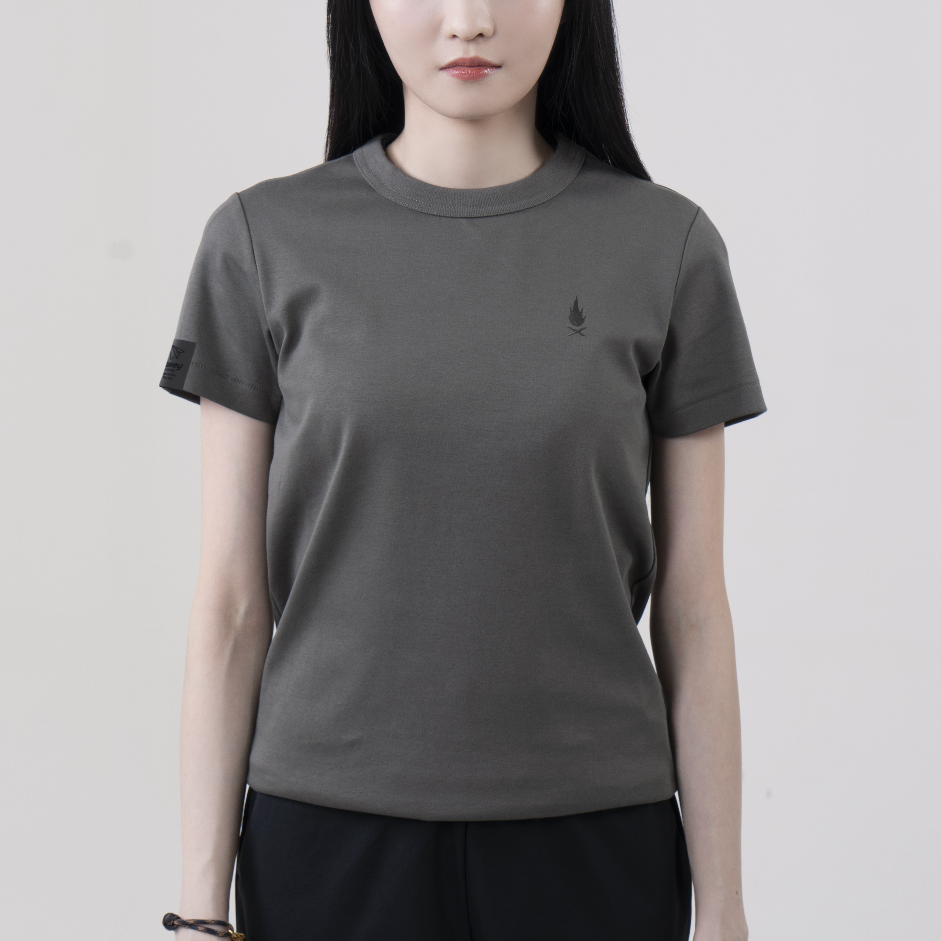 山系LOGO灰綠短袖Tee (女裝)