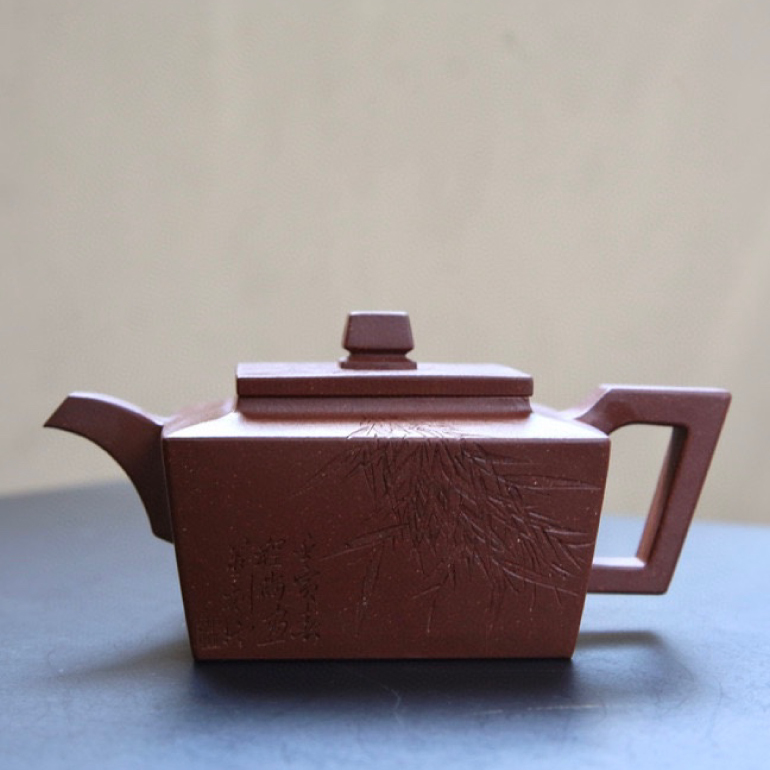 【蕭山士隱】--氣勢挺拔，英姿颯爽，成就紫砂方器之美