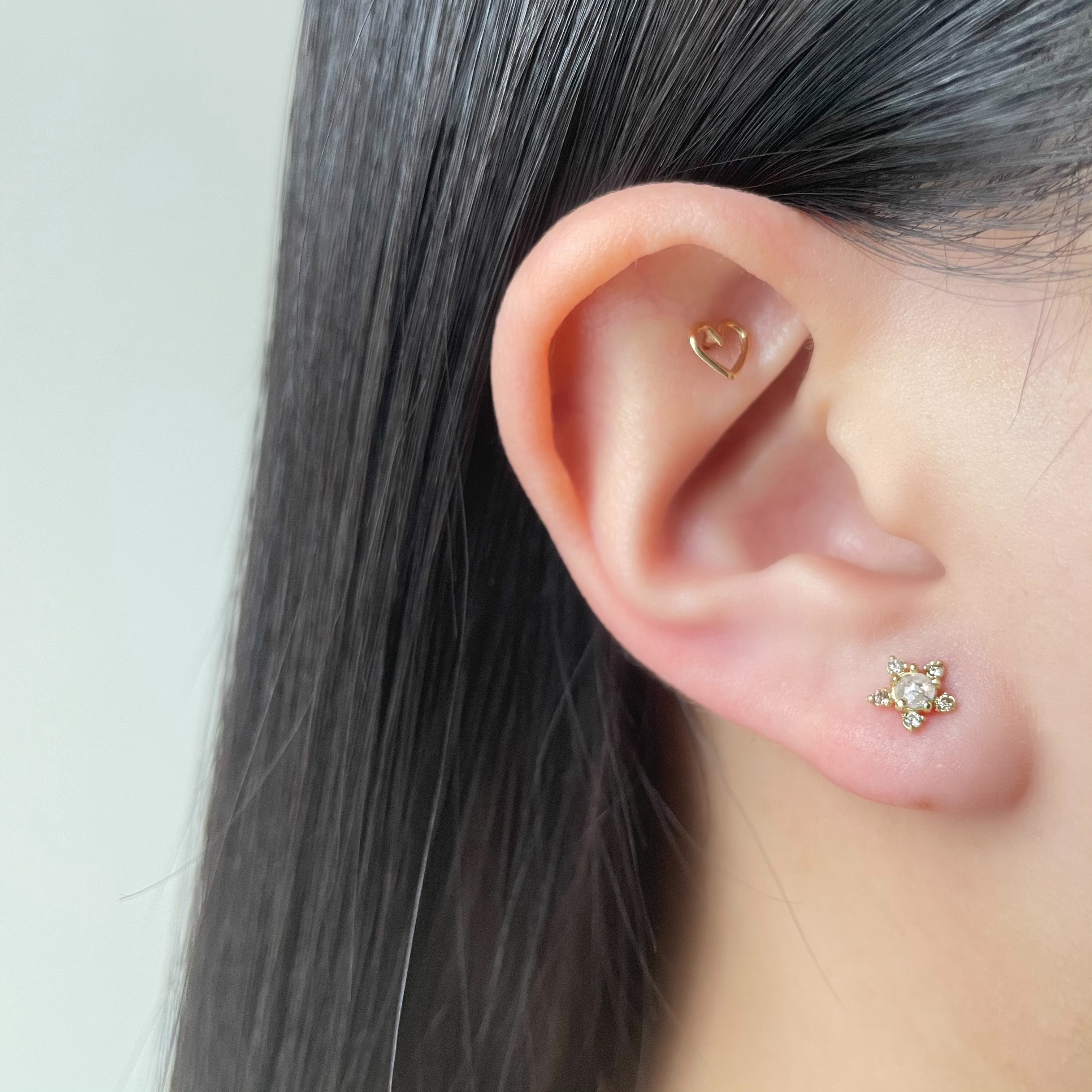 14K Diamond Star灰鑽原礦轉珠耳環