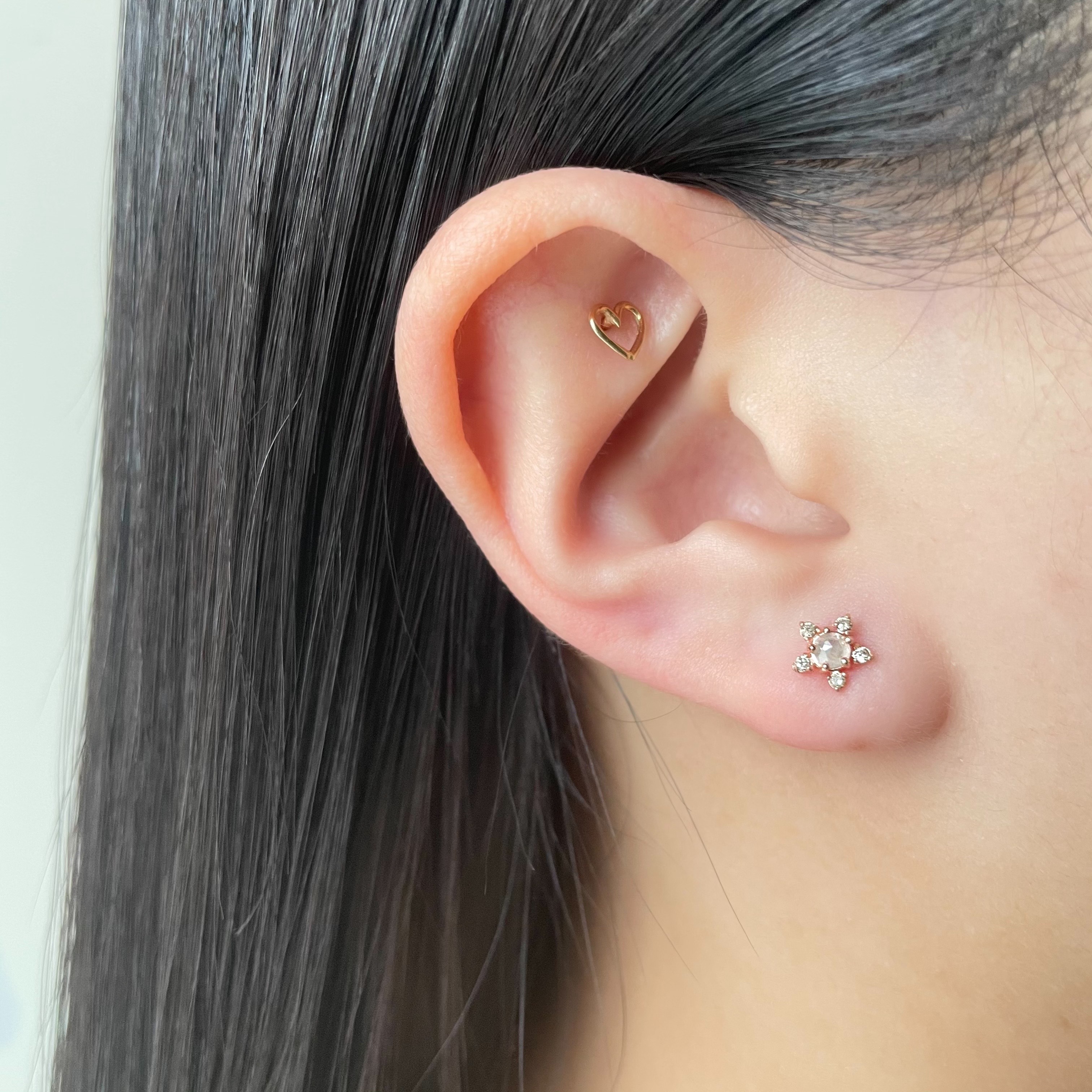 14K Diamond Star灰鑽原礦轉珠耳環