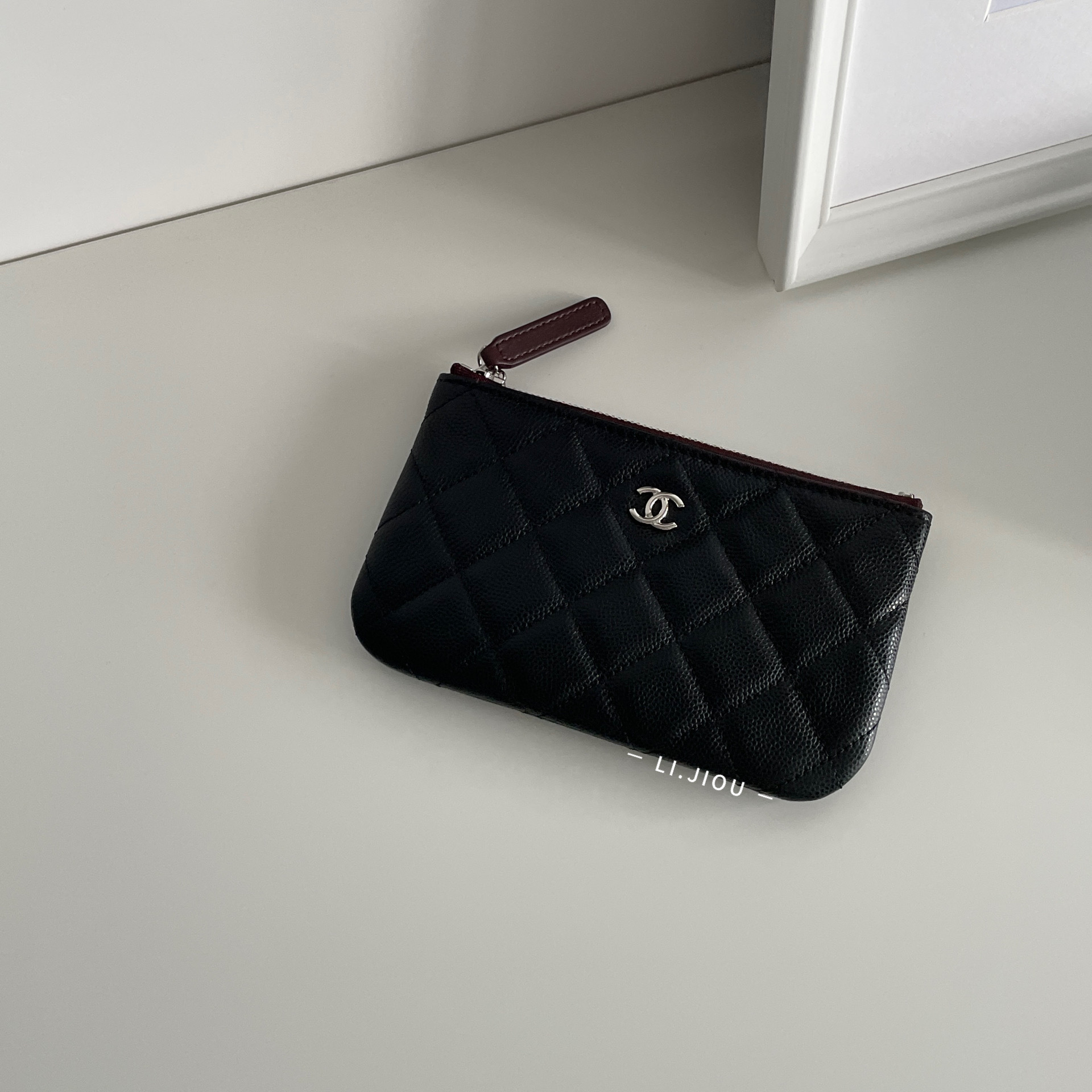 Chanel 黑銀釦荔枝牛皮一字零錢包