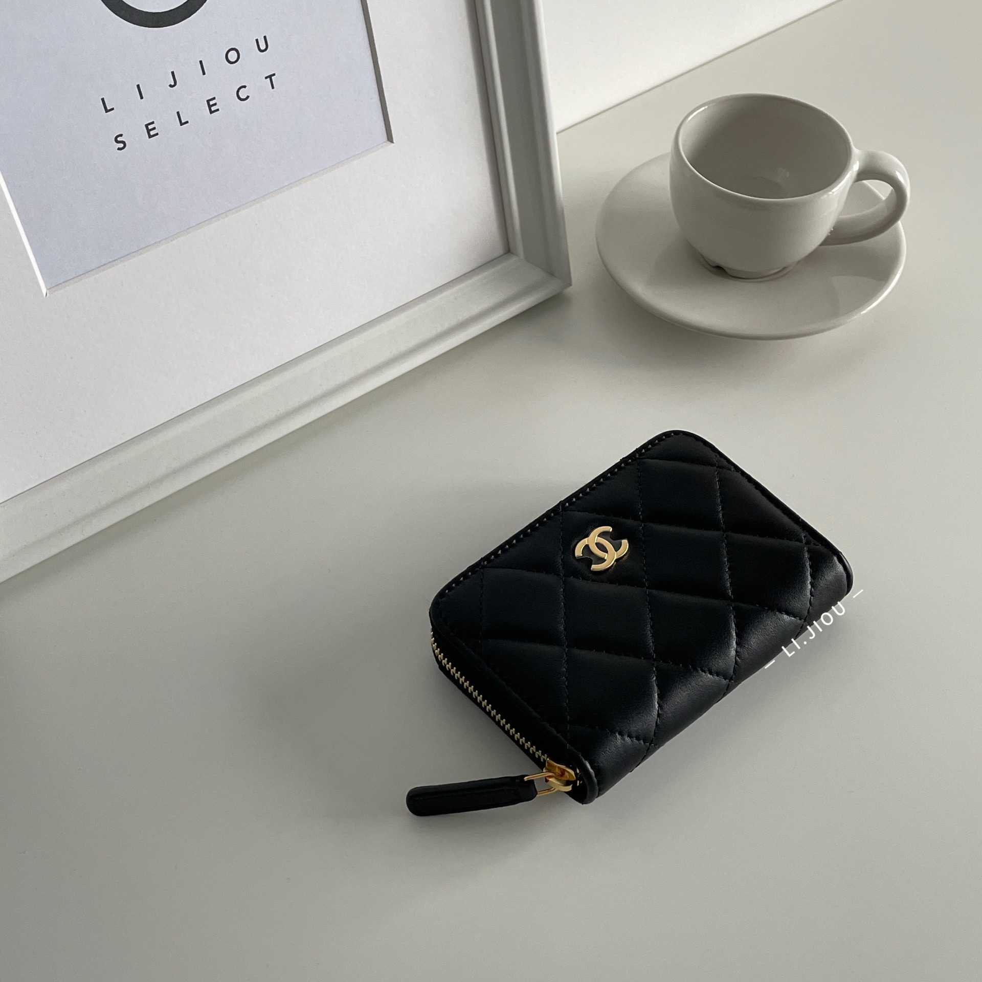 Chanel 黑金釦羊皮拉鍊零錢包