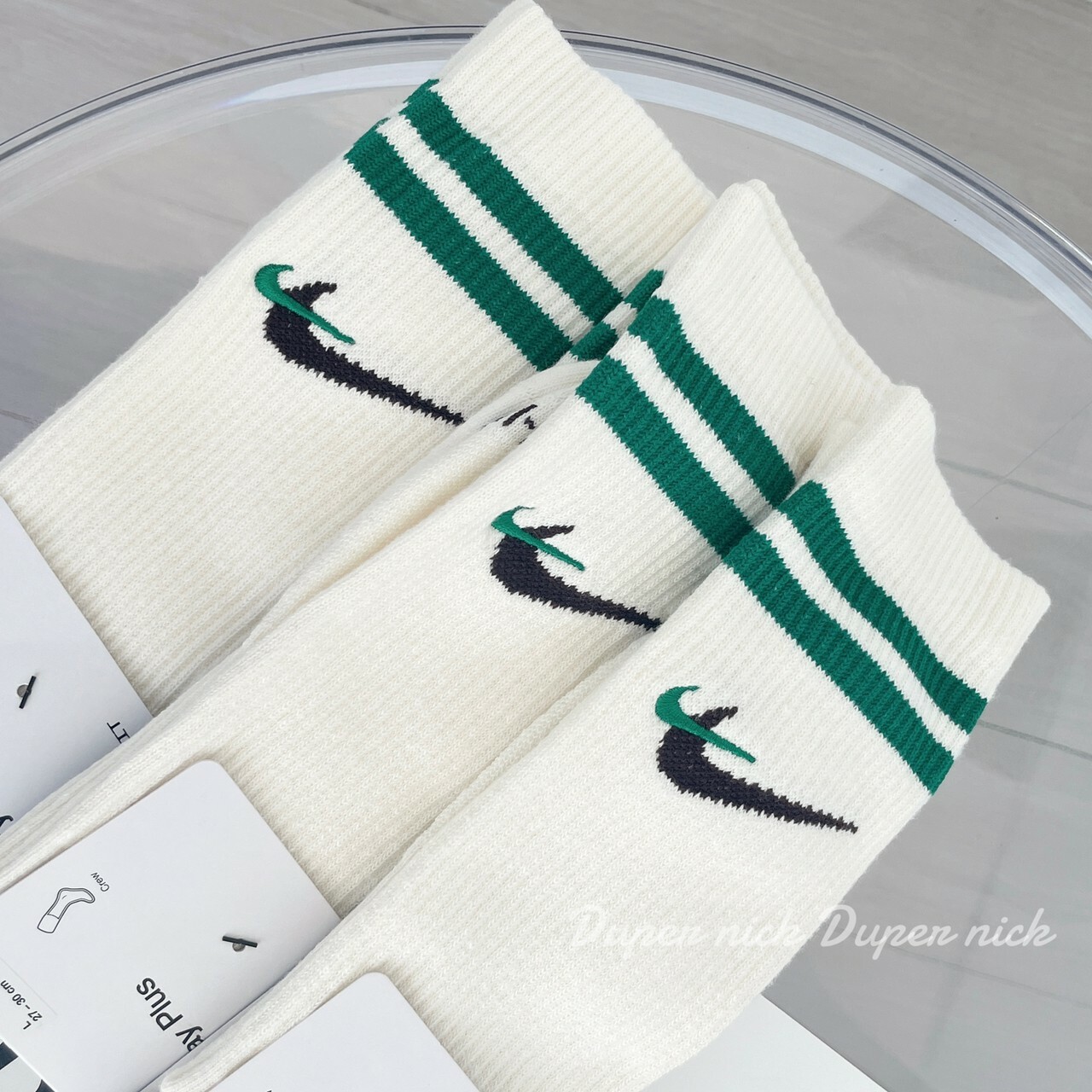 NIKE 雙勾長襪 綠 米白