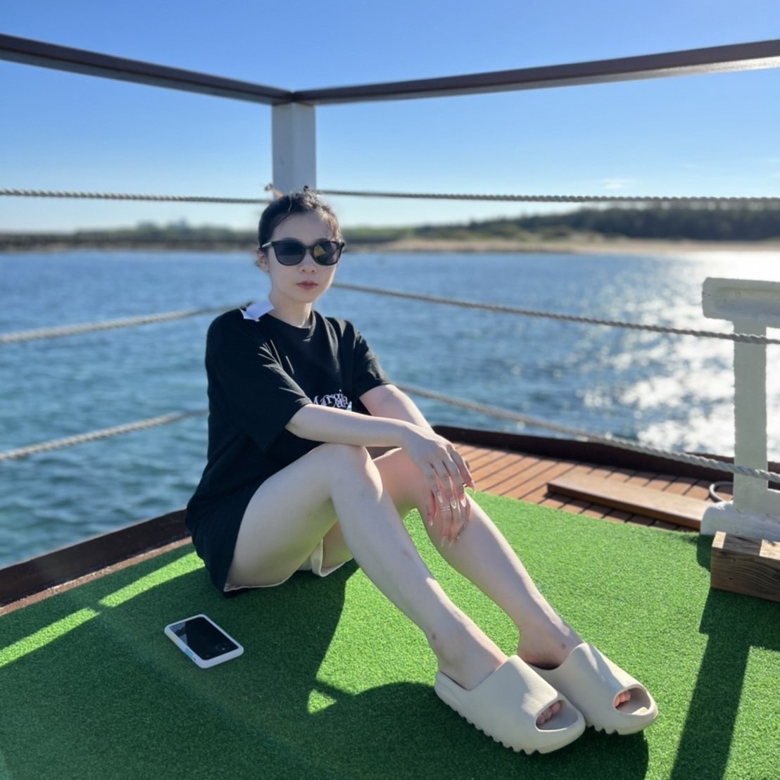 adidas Yeezy Slide "Bone" 拖鞋 骨白 FZ5897