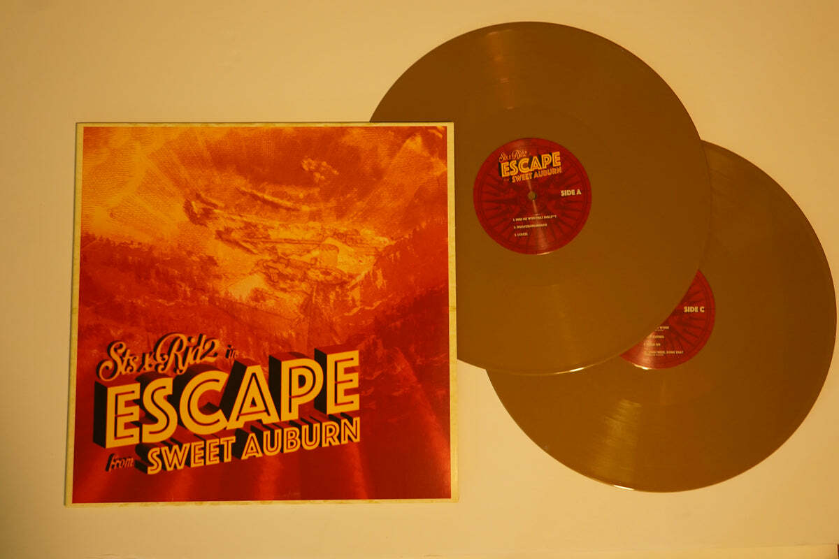 STS & RJD2《Escape From Sweet Auburn》（限量金膠2LP）