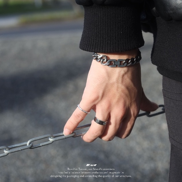 【BLUZ】復古扣式手鍊 做舊