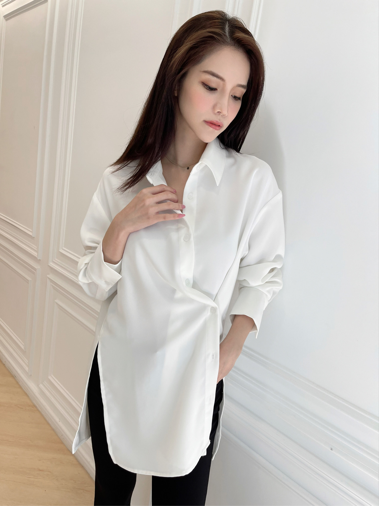 側釦長版襯衫