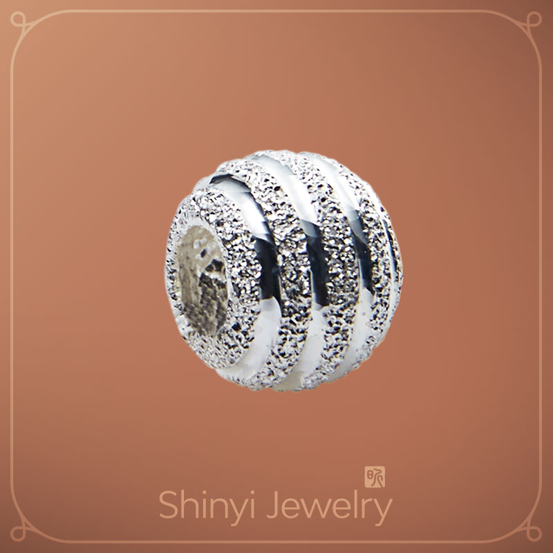 補財庫磨砂轉運珠足銀鍊