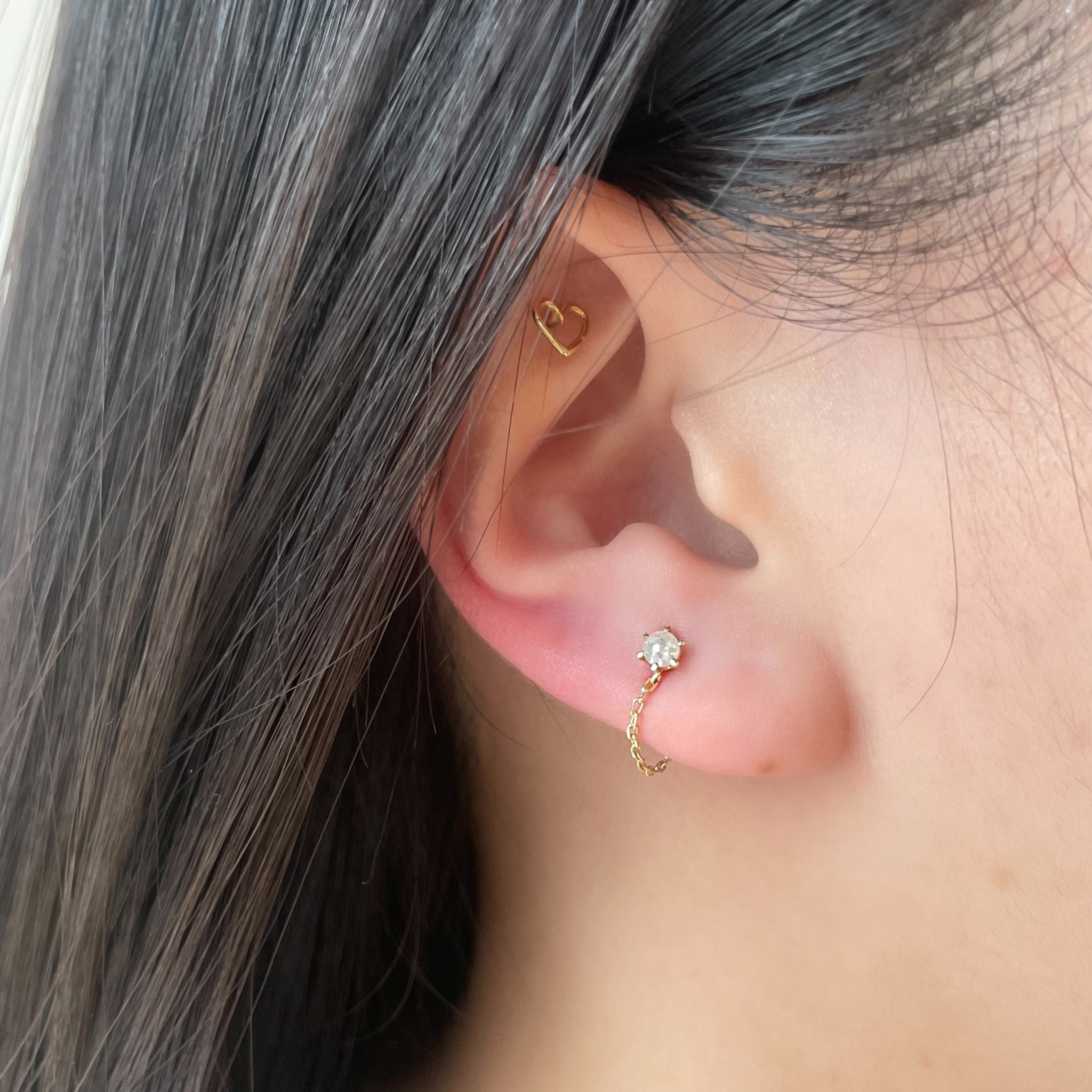 14K六爪灰鑽原礦簍空扣鏈式轉珠耳環