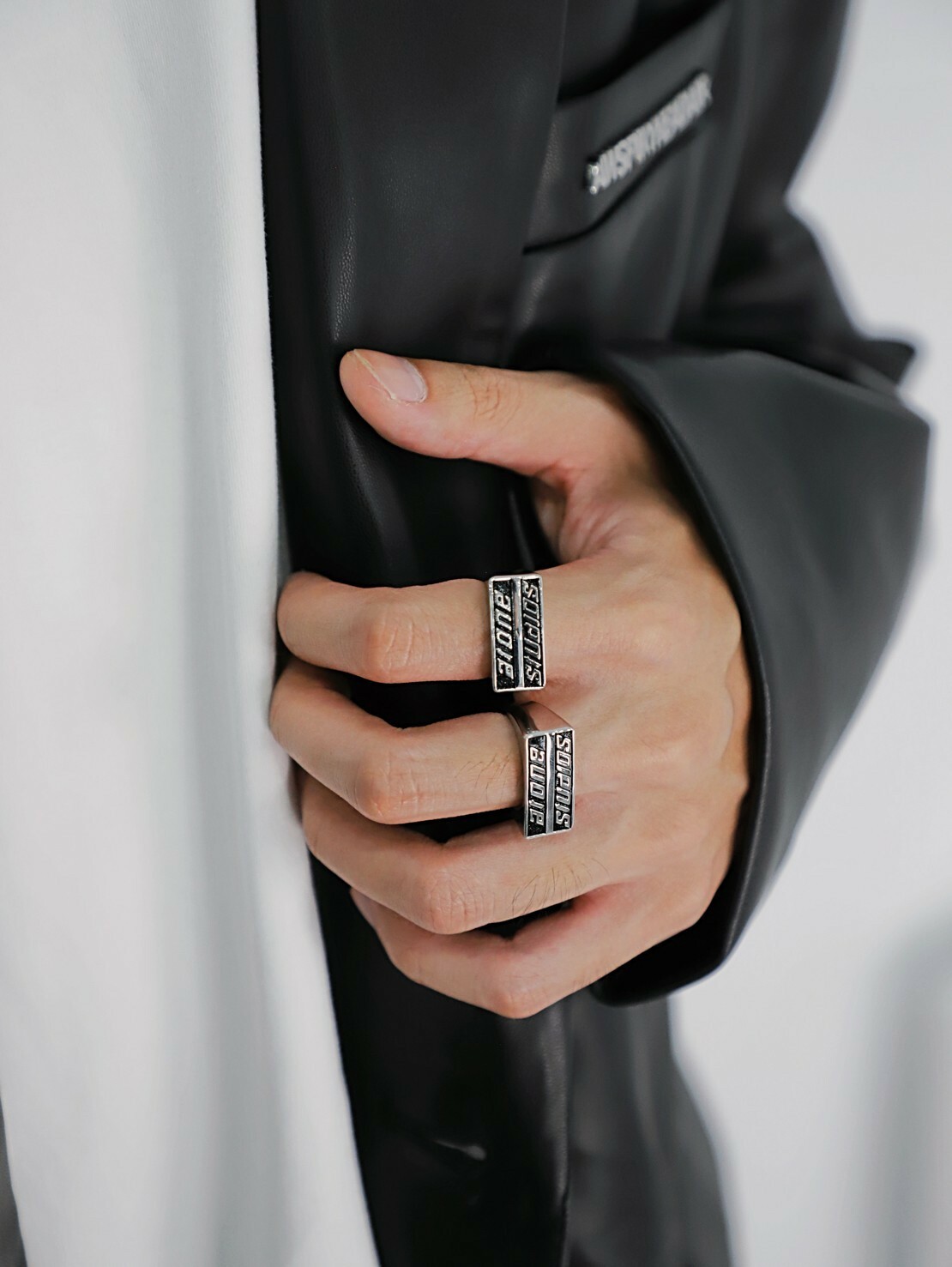 ATONE STUDIO 限定單品 幾何 字體Logo 長方戒指