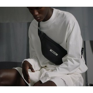 FOG ESSENTIALS Waist Bag Fear of God