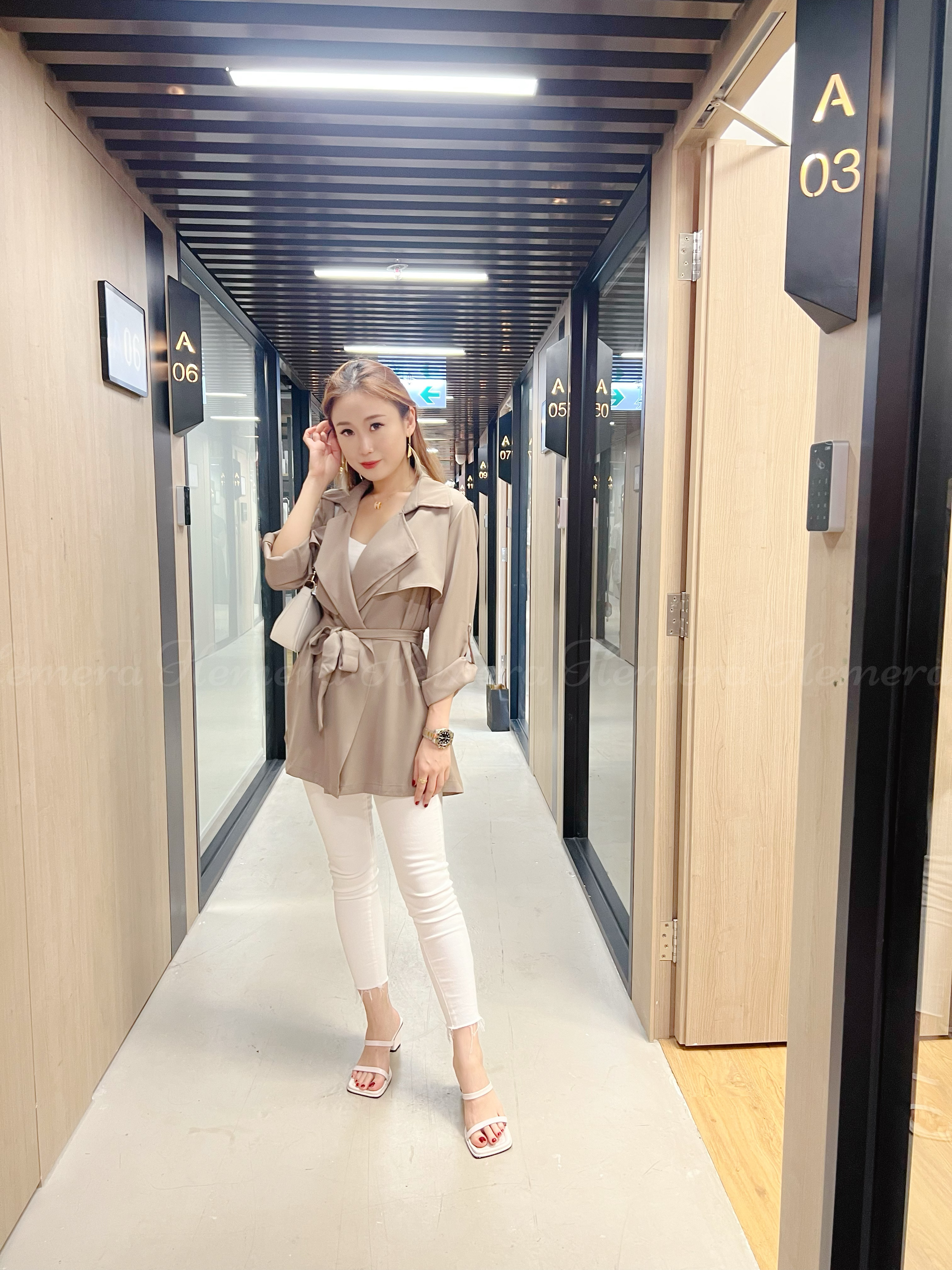 IN STOCK：啡粉 薄身雪紡乾濕褸 JK22S1001LB